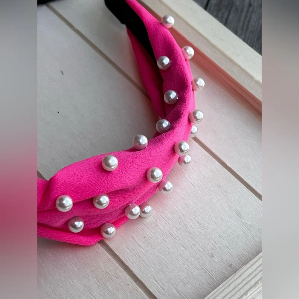 Isabel  knotted pearl Headband for kids NWT